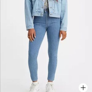Levi’s Mile High Super Skinny